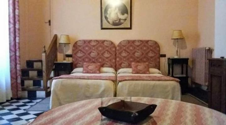 Hotel Ordonez Sandoval Ubeda  Ngoại thất bức ảnh